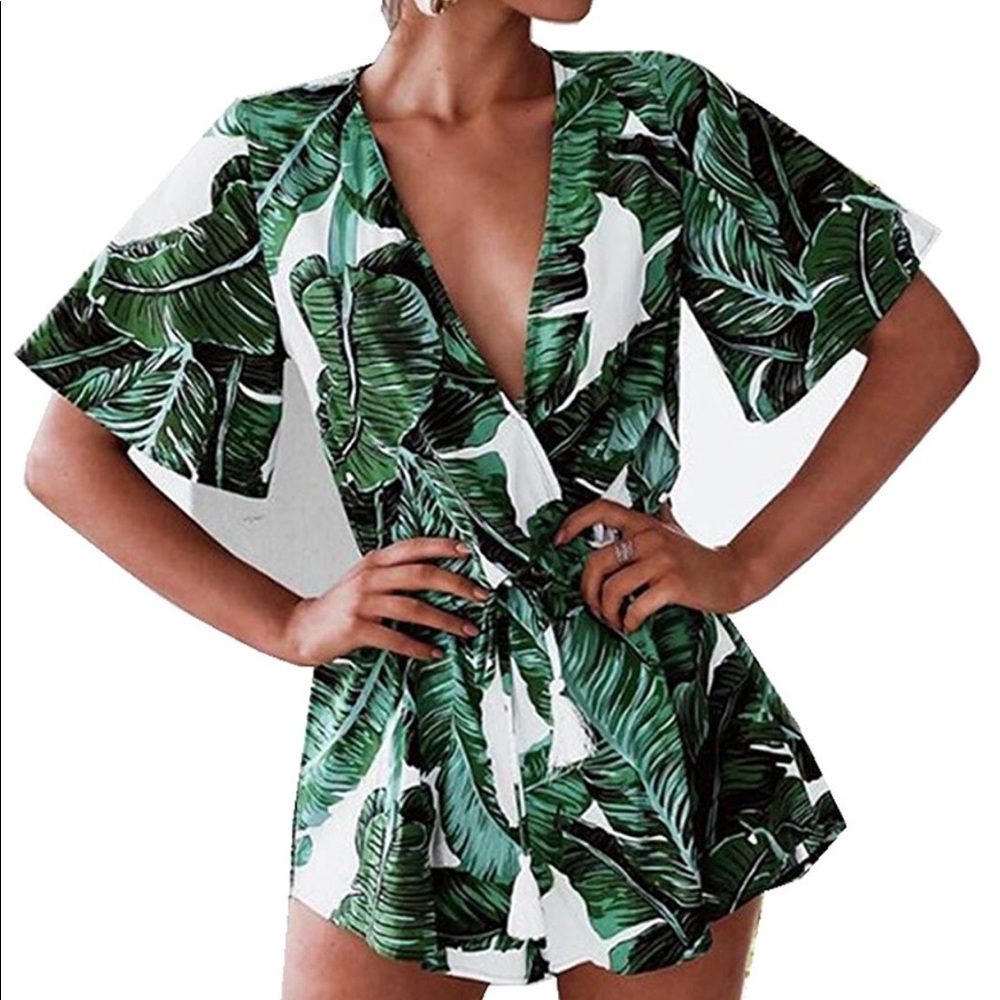 V Neck Leaves Print Short Sleeve Jumpsuit Rompers